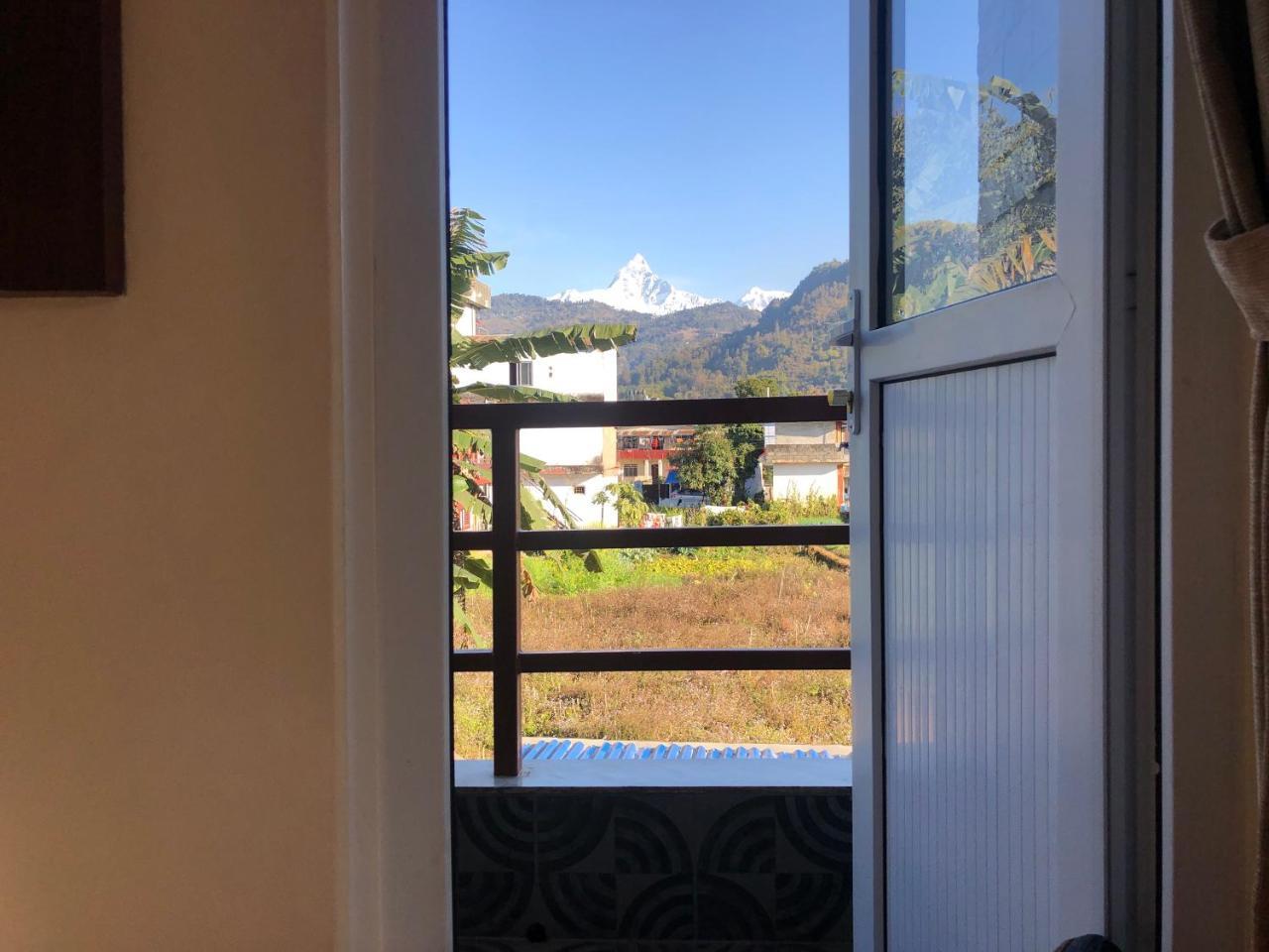 Hotel Guru Pokhara Eksteriør bilde