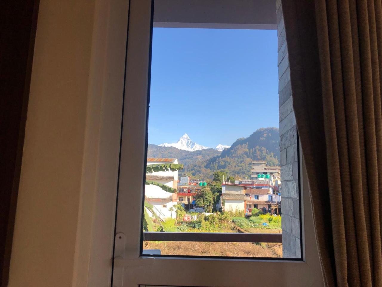 Hotel Guru Pokhara Eksteriør bilde